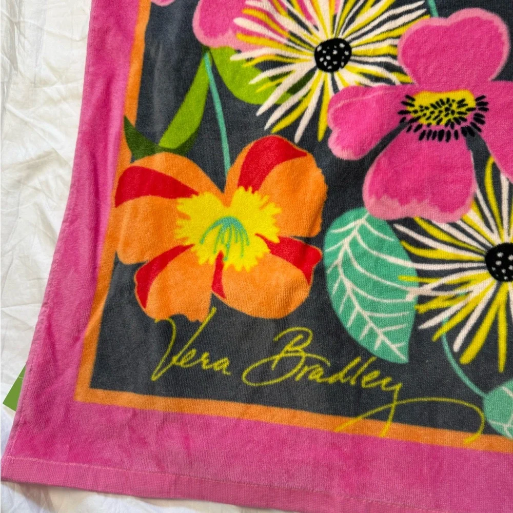 NWT Vera Bradley Jazzy Blooms Beach Towel New Retired Pattern